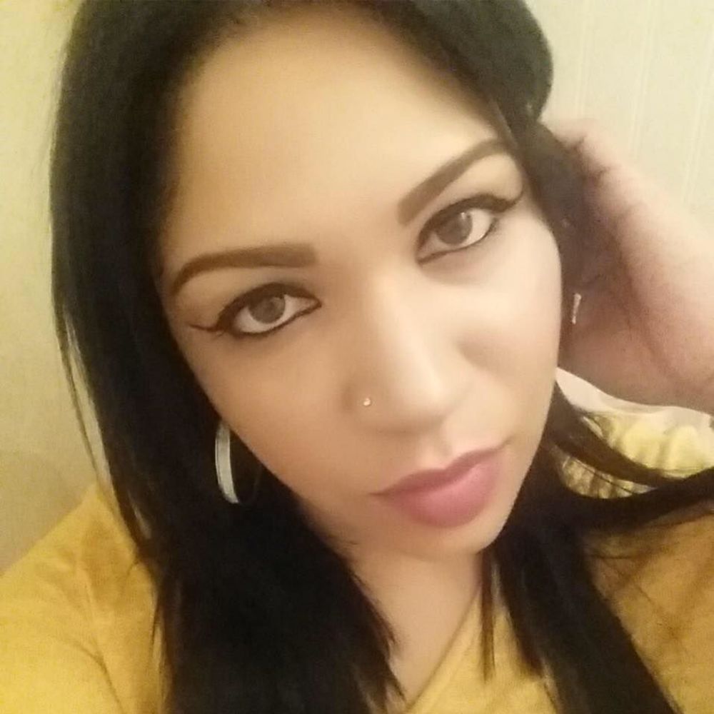 Meet your Posher, Angelica